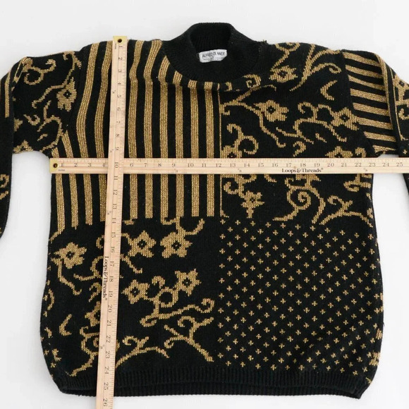 Vintage 90s Alfred Dunner Black w Metallic Gold  Floral Mockneck Sweater L - Picture 4 of 11